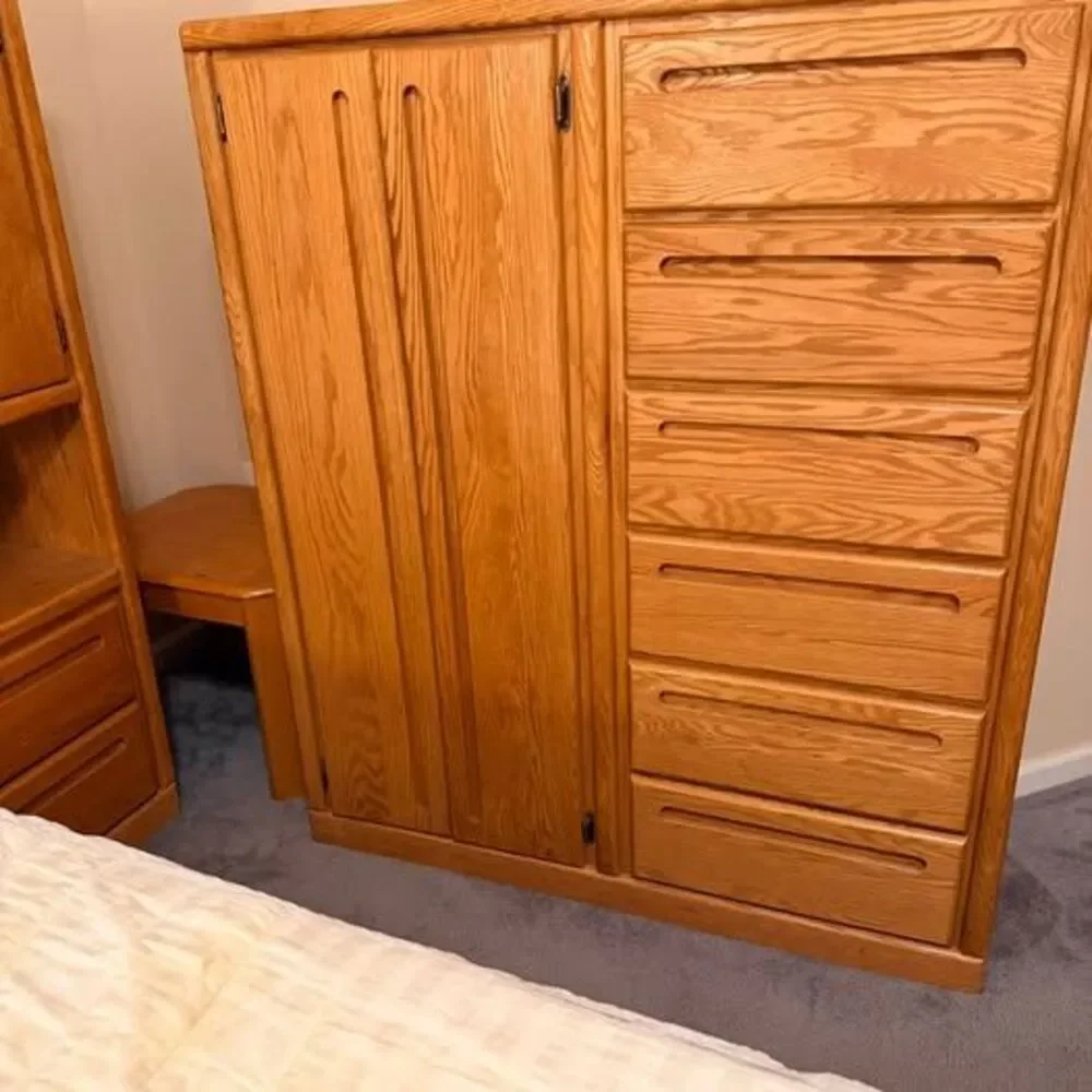 Vintage lighted king bedroom set — solid oak- 6 pieces